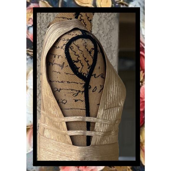 Bebe Foiled Bandage Plunge Neck Cutout Bodycon Midi Dress Size XL - Picture 4 of 11